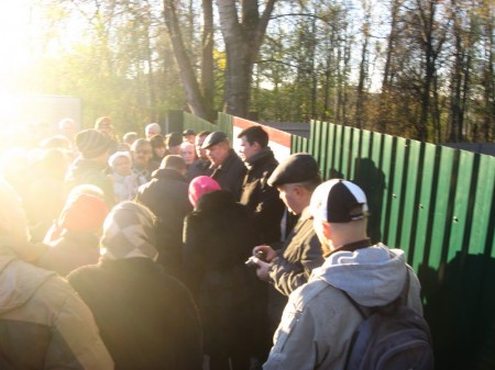 В Витебске приостановили строительство на месте парка (фото)