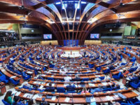 Дэлегаты ПАРЕ патрабуюць спыніць пераслед святароў і вернікаў у Беларусі