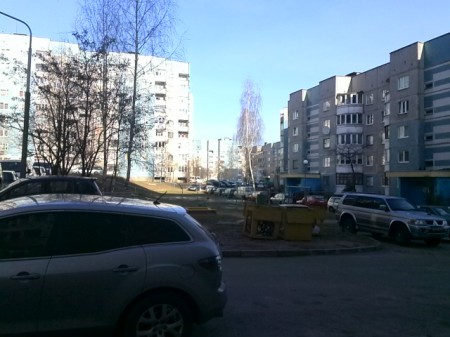 В Гродно собирают подписи за оборудование парковок (фото)