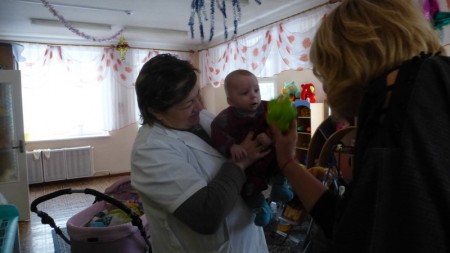 Активисты Сеньорской организации БХД Могилева передали подарки и средства гигиены детям с ДЦП (фото)