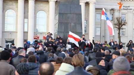 В Молодечно после "Марша нетунеядцев" задержали лидеров правоцентристов