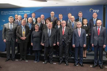 Еўрапейская народная партыя заклікае ўключыць апазіцыю ў дыялог Беларусь-ЕС